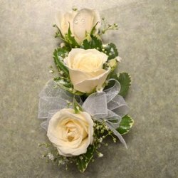 3 Sweet Heart Wristlet from Martinsville Florist, flower shop in Martinsville, NJ